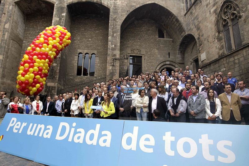 El PPC celebra la Diada en la plaza del Rey