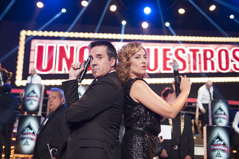 Celia Vergara y Miguel Morant, las dos voces de Los Nuestros. Ellos tienen mucho que decir a la hora de escoger al mejor solista para la orquesta...