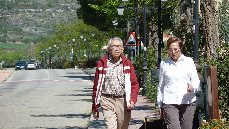 Antonio y Felisa van a la compra