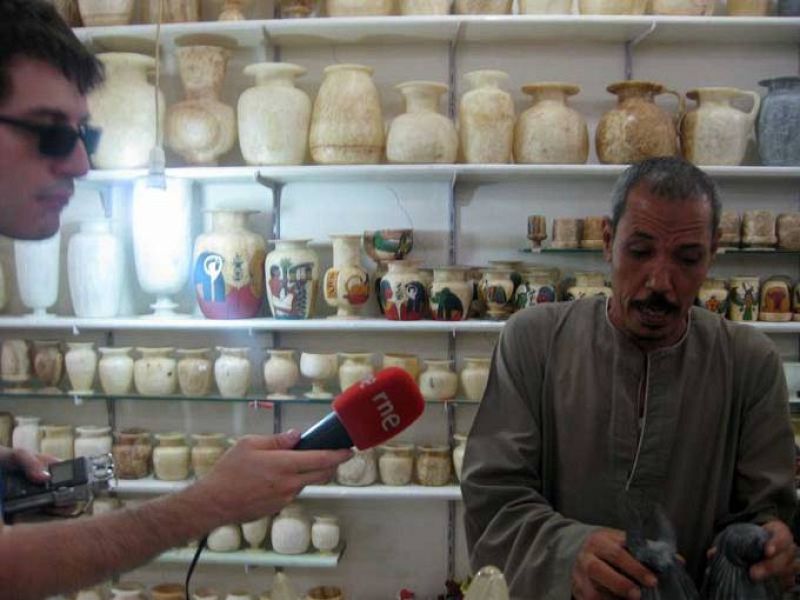 Hasan Mohamed, del taller de alabastro de la familia Morssey