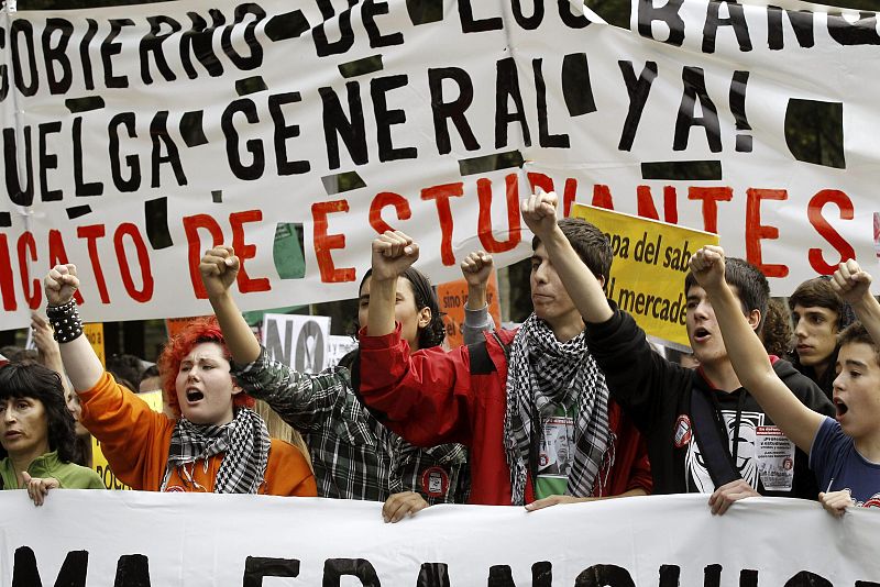 Cabecera de la manifestación de estudiantes celebrada esta tarde en Madrid.