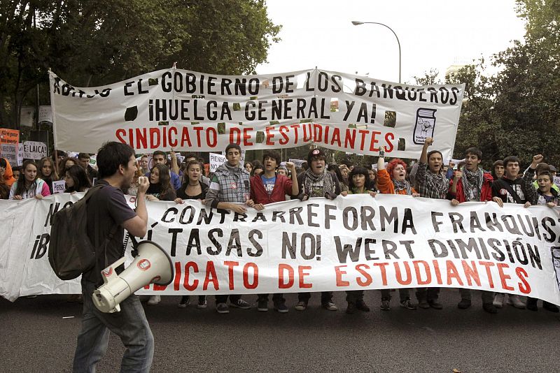 Cabecera de la manifestación de estudiantes celebrada esta tarde en Madrid.