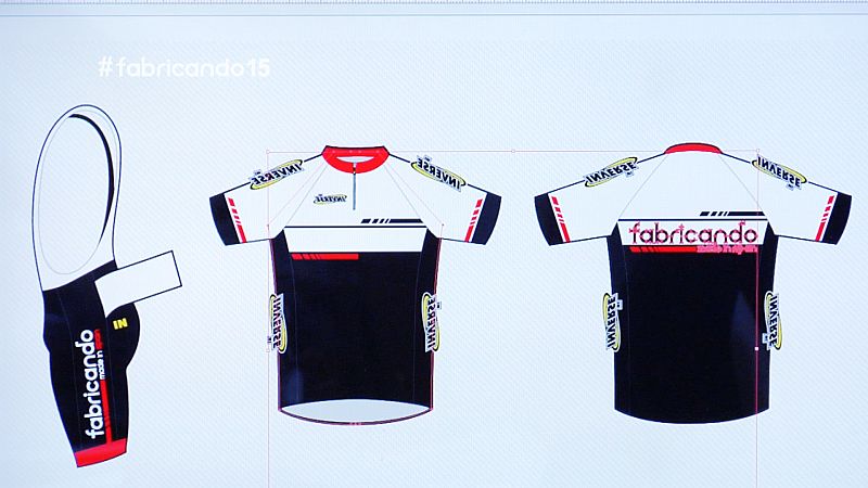 La confección del maillot