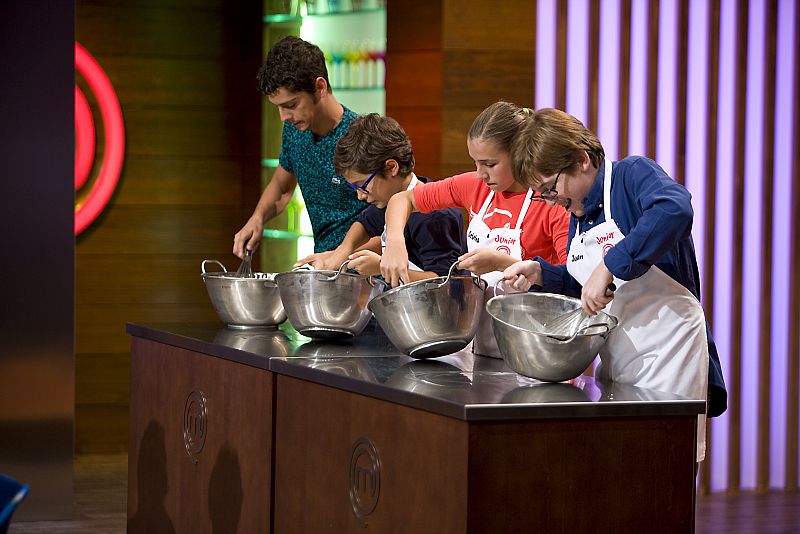 Masterchef Junior - Zumo de naranja y nata montada