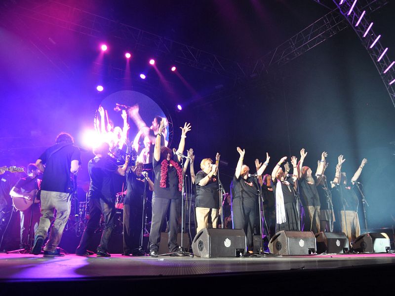 La banda en su primer directo