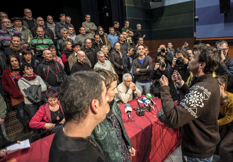 Un periodista de Intereconomía ha preguntado si no iban a pedir perdón y la organización le ha obligado a abandonar.