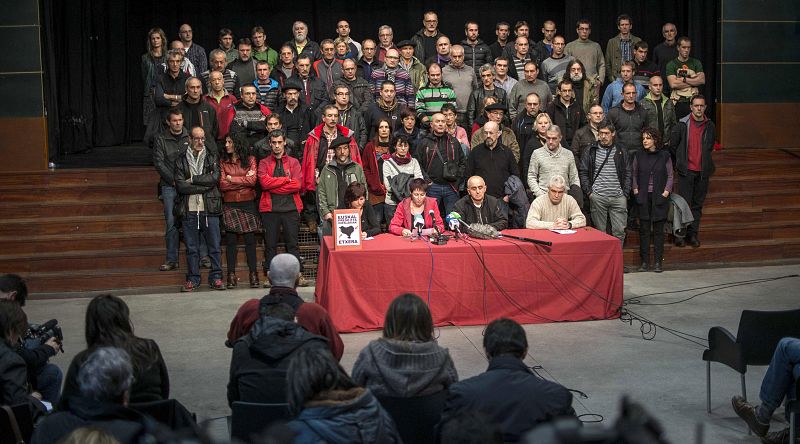 El Colectivo de Presos Políticos Vascos (EPPK) ha celebrado el acto en el Kafe Antzoki de Durango.