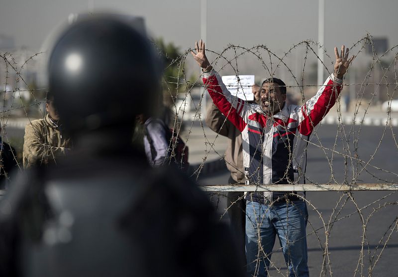 La Policía ha detenido a 11 manifestantes pro-Morsi en El Cairo