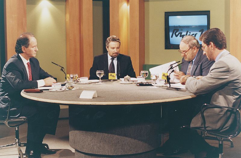 Equipo original de 'Los Desayunos de TVE' integrado por Julio César Iglesias, Diego Carcedo y Antonio San José