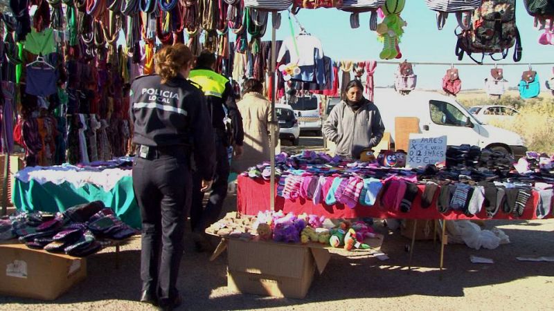 Los mercadillos tienen su propia clientela