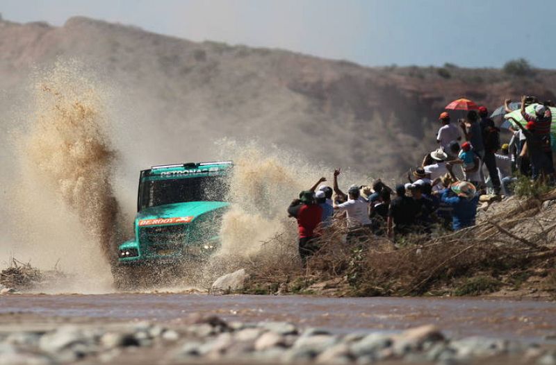 SEXTA ETAPA DEL RALLY DAKAR