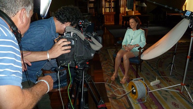 Entrevista a la directora de la Biblioteca Nacional, Ana Santos Aramburo