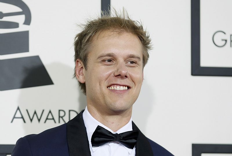 El músico Armin Van Buren a su llegada a la 56 edición de los Grammy en Los Angeles.