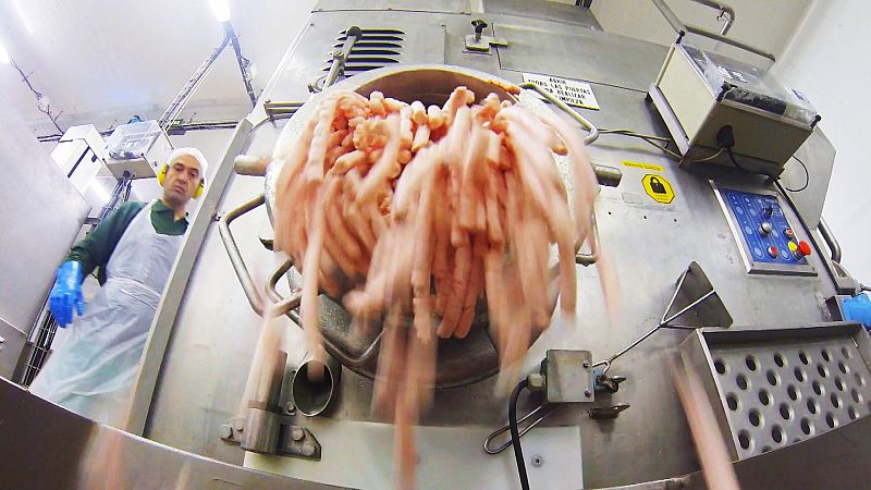 La elaboración de las conservas de fabada