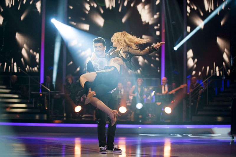 La rubia no se aclaró demasiado bien con sus piernas infinitas y el jurado le pidió que en próximos programas le saque más partido a su cuerpazo