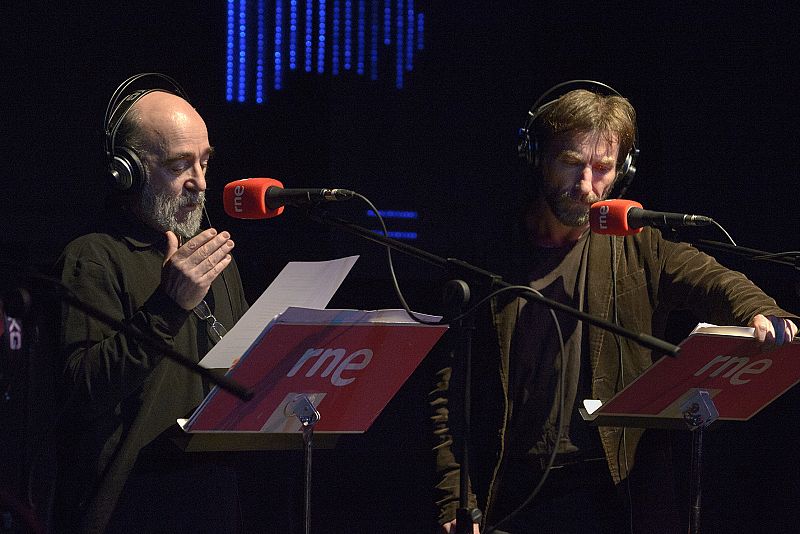 Álex Angulo y Antonio de la Torre representan otra escena de 'Blade Runner'