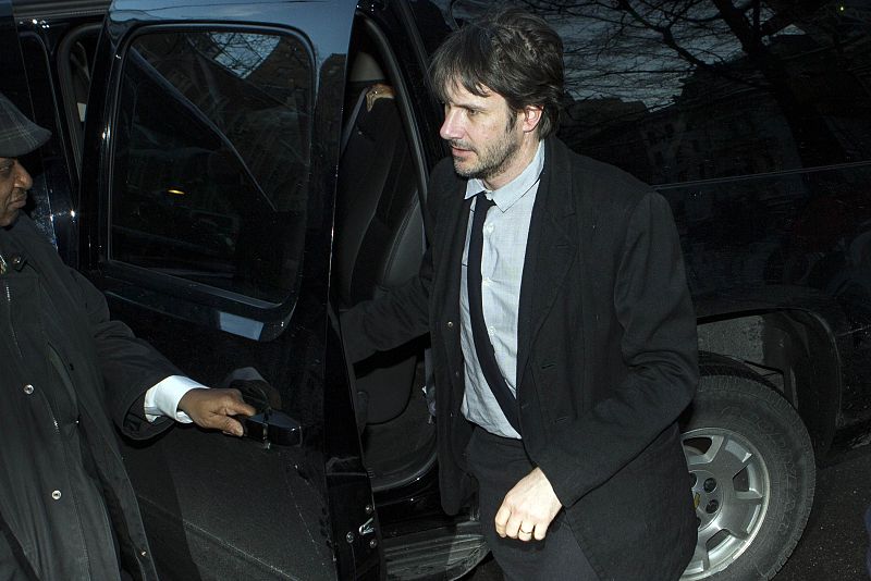 El actor Josh Hailton acude al velatorio de Phillip Seymour Hoffman en Nueva York.