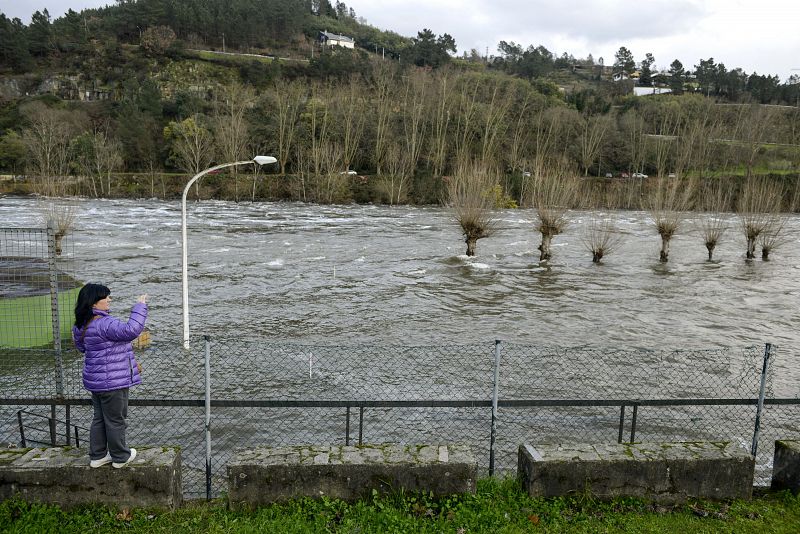 EL MAL TIEMPO MANTIENE EN ALERTA A NUMEROSAS LOCALIDADES DE OURENSE