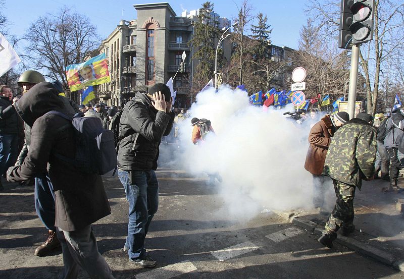 La Policía ha lanzado gases lacrimógenos