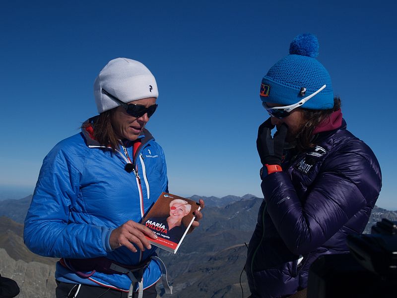 En la cumbre un recuerdo para María de Villota