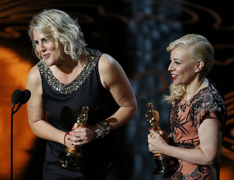 Catherine Martin recoge el premio a Mejor diseño de vestuario para 'El gran Gatsby'. Uno de los fiascos de 2013.