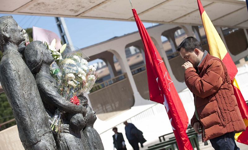 HOMENAJE A LAS VÍCTIMAS DEL 11M EN ALCALÁ DE HENARES