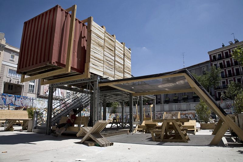 Un contenedor es el núcleo de esta construcción desarrollada por TXP para el 'Campo de cebada'