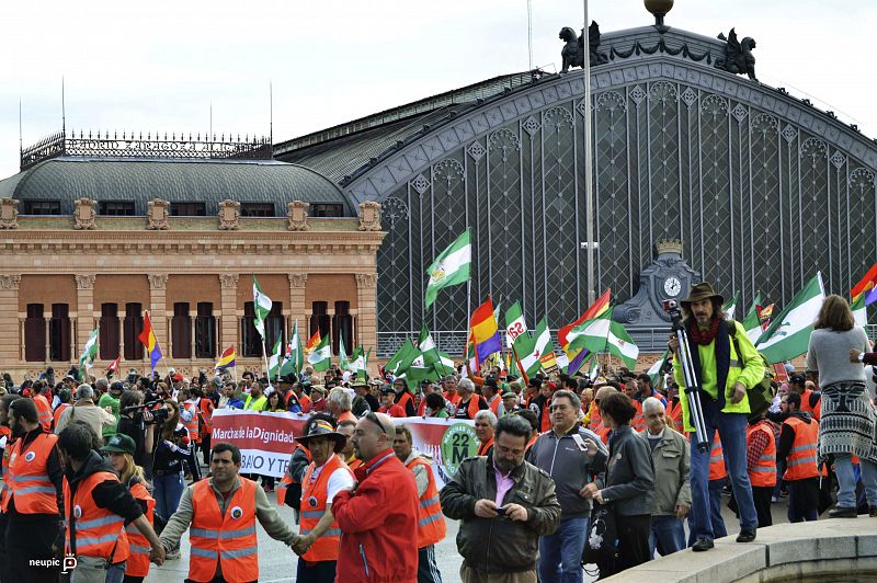 COMIENZA LA LLEGADA DE PARTICIPANTES EN LAS "MARCHAS DE LA DIGNIDAD"