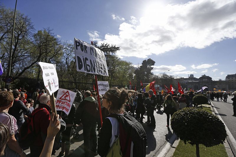 COMIENZA LA LLEGADA DE PARTICIPANTES EN LAS "MARCHAS DE LA DIGNIDAD"