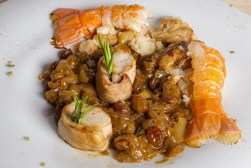 MasterChef - Conejo con cebolla y cigalas