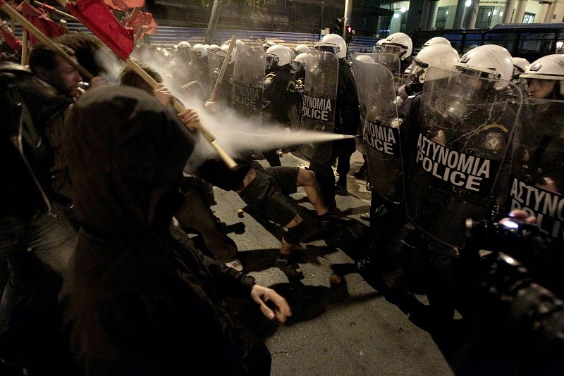 MANIFESTACIONES EN GRECIA