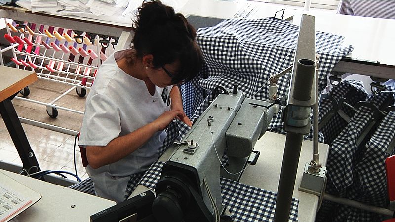 ¿Cómo se confecciona una camisa?