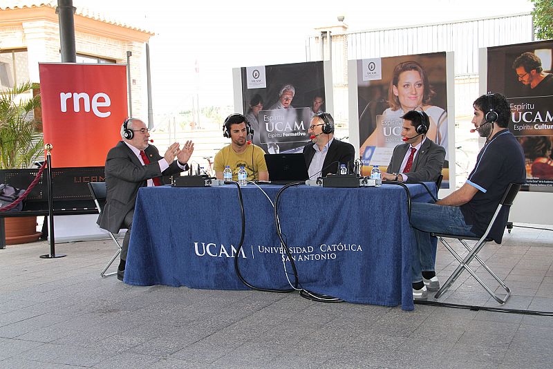 Radio 5 celebra sus 20 años en la Universidad Católica San Antonio de Murcia