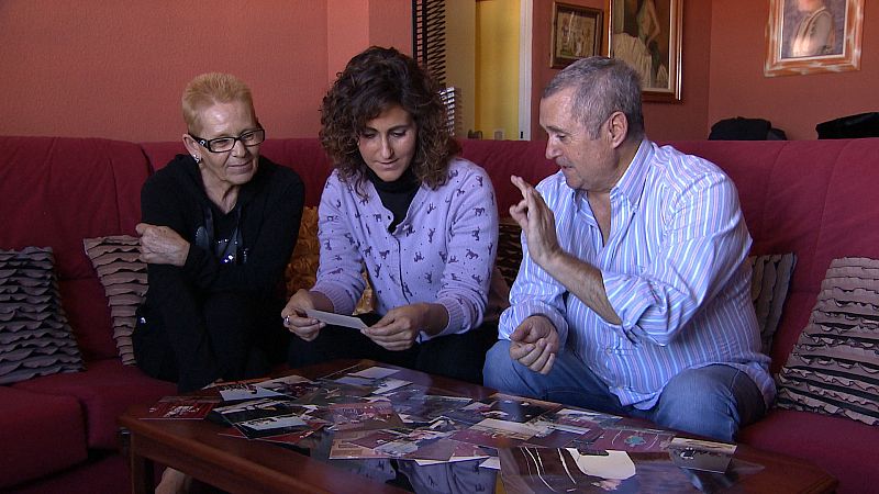 Vanesa Muela con sus padres