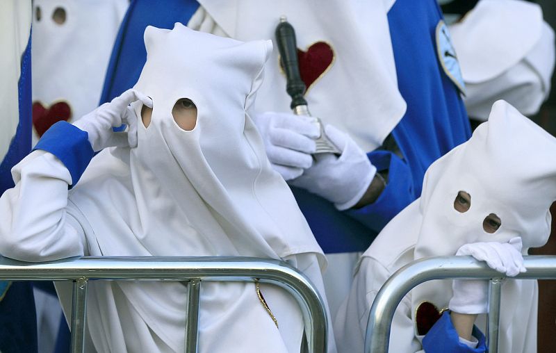 VIERNES SANTO EN LA LOCALIDAD BARCELONESA DE HOSPITALET DE LLOBREGAT