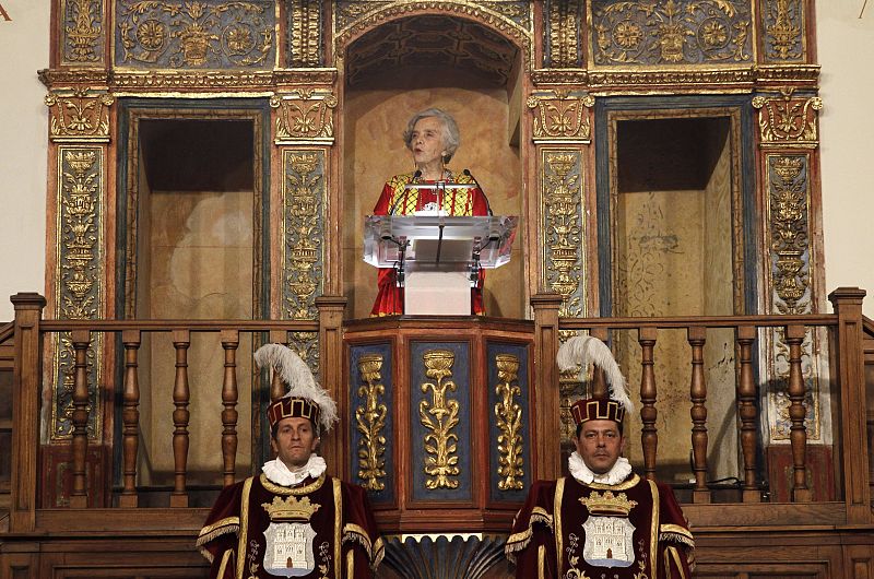 ELENA PONIATOWSKA: "GARCÍA MÁRQUEZ LE DIO ALAS A AMÉRICA LATINA"