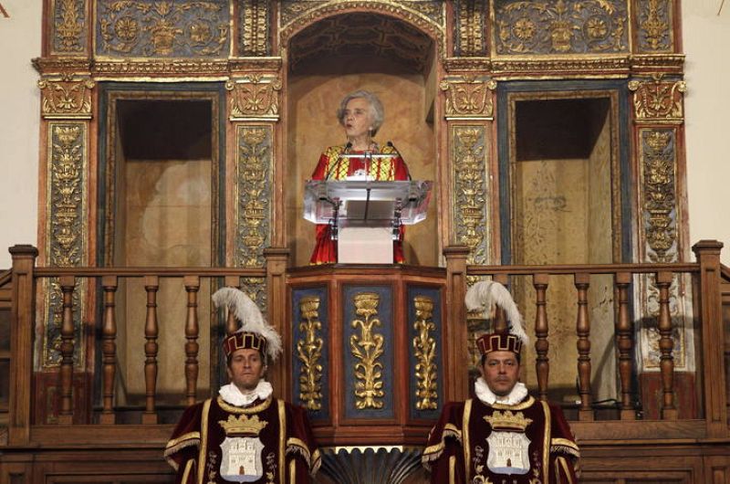 ELENA PONIATOWSKA: "GARCÍA MÁRQUEZ LE DIO ALAS A AMÉRICA LATINA"