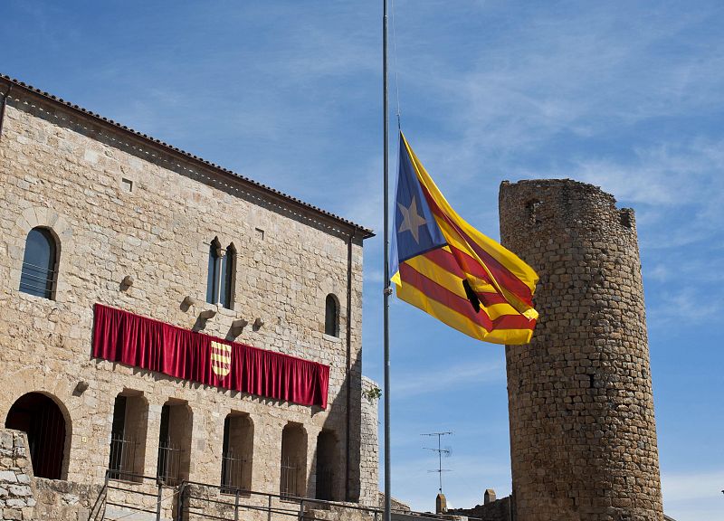 BELLCAIRE D'EMPORDÀ, LOCALIDAD NATAL DE VILANOVA, DECLARA DOS DÍAS DE LUTO