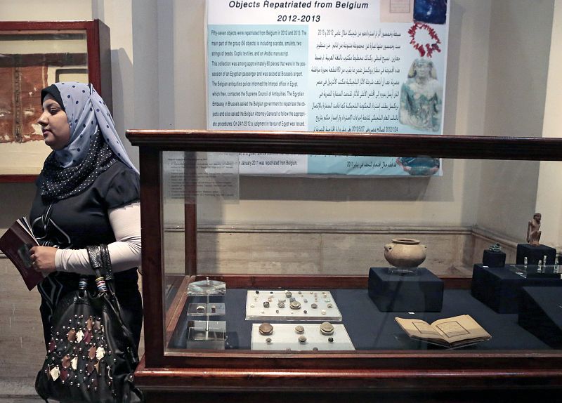 Exhibition displaying stolen art pieces at Egyptian Museum