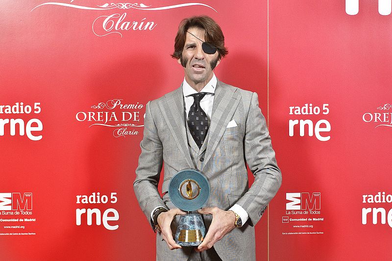 Juan José Padilla recoge la Oreja de Oro Especial 2013
