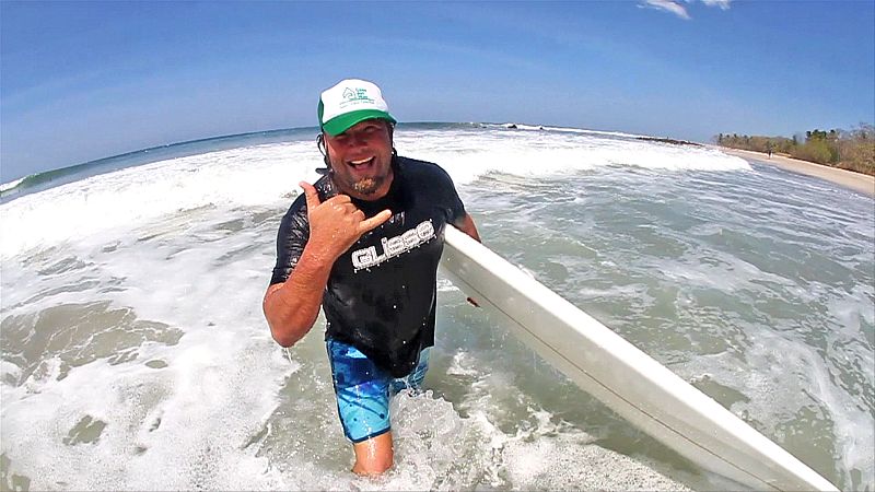 La gran pasión de César, el surf