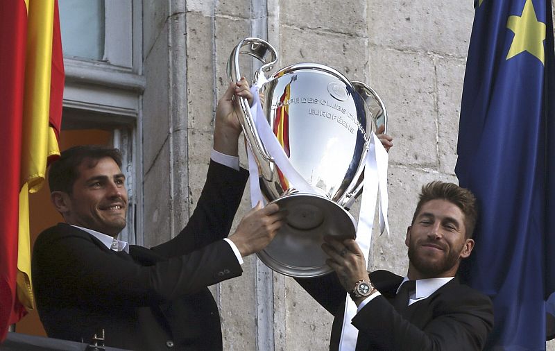 CELEBRACIONES EN LA PLAZA DEL AYUNTAMIENTO