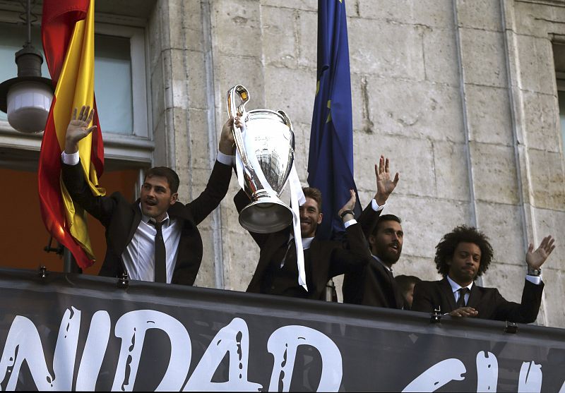 REAL MADRID VISITA LA SEDE DE LA COMUNIDAD DE MADRID