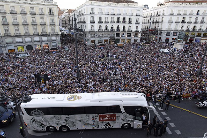 CELEBRACIONES EN LA PLAZA DEL AYUNTAMIENTO