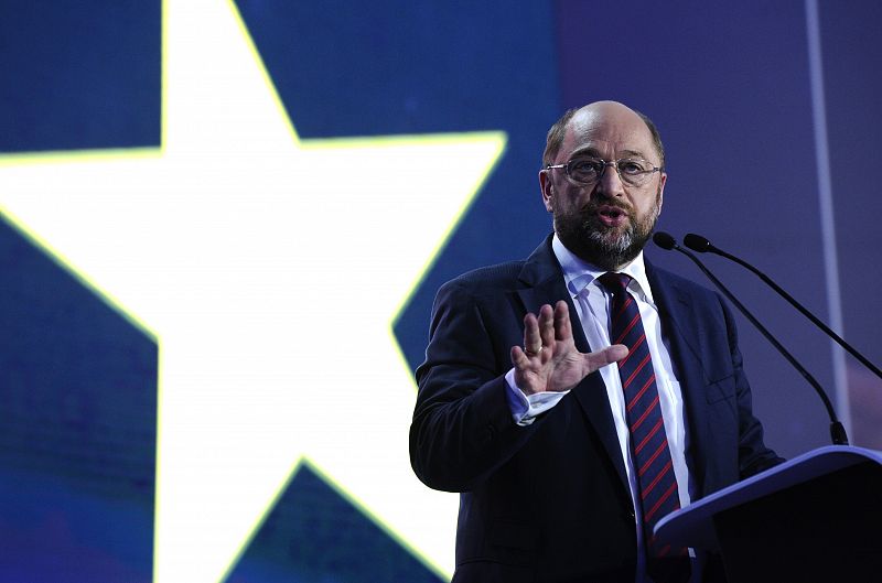 El candidato de los socialistas europeos a presidir la Comisión, Martin Schulz, durante la valoración de los resultados en Bruselas.