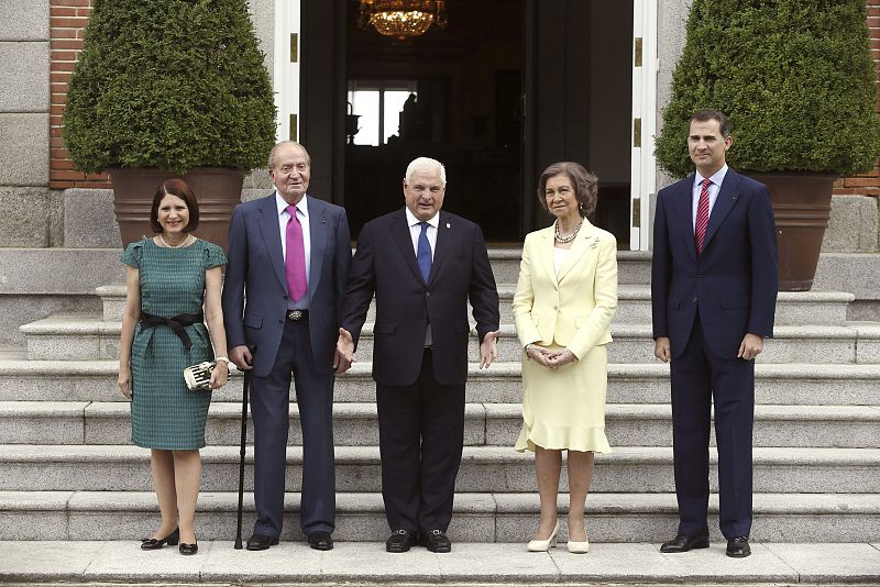 ALMUERZO DE LOS REYES EN HONOR AL PRESIDENTE DE PANAMÁ