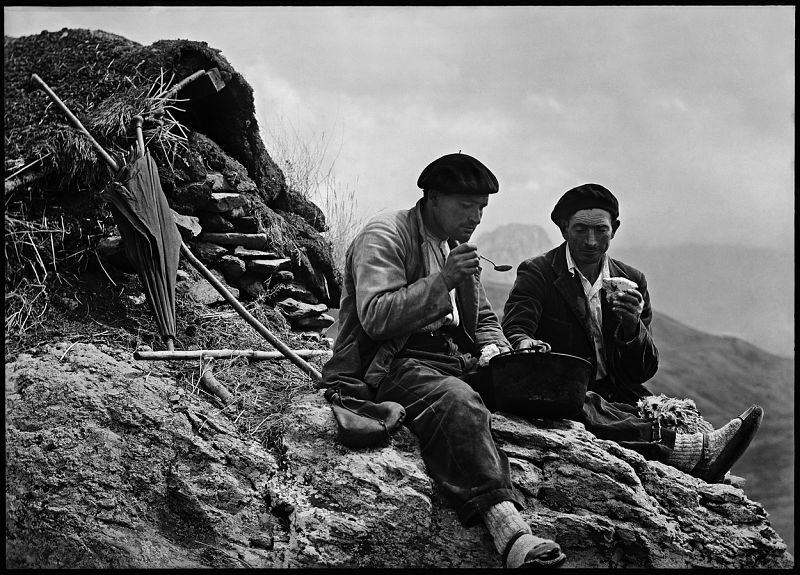 Joaquín Costa, compaire