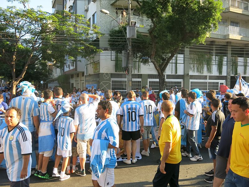 Los aledaños de Maracaná se convirtieron en una pequeña Buenos Aires.