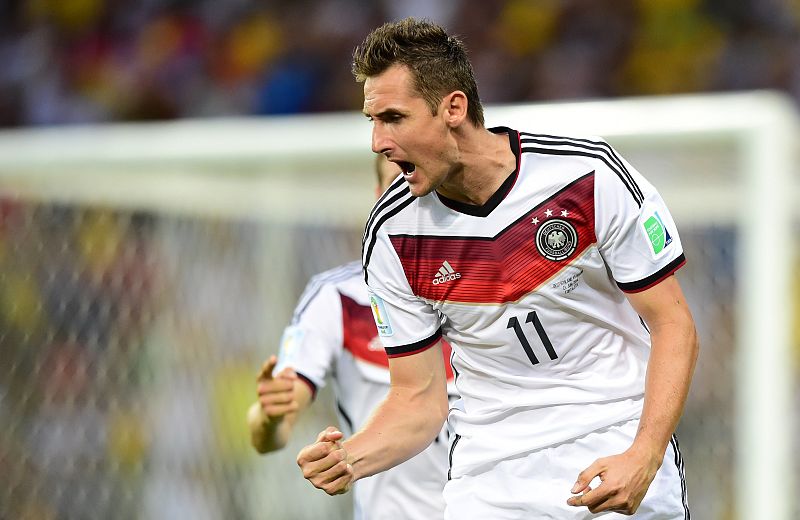 Miroslav Klose ha igualado el récord goleador de Ronaldo en un Mundial (15 tantos).