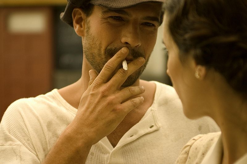 Imágenes de los capítulos 1 al 10 de 'Amar en tiempos revueltos'